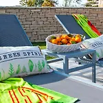 וילה Art Renata With Pool & Sauna