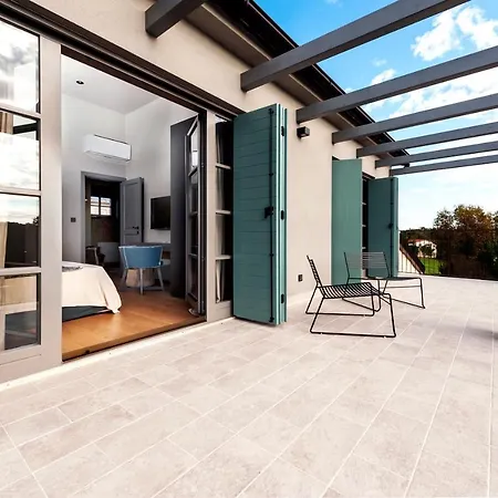 Villa Art Renata With Pool & Sauna