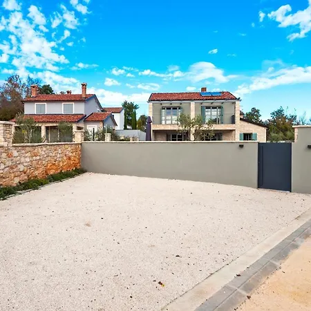 Art Renata With Pool & Sauna Villa Rovinj