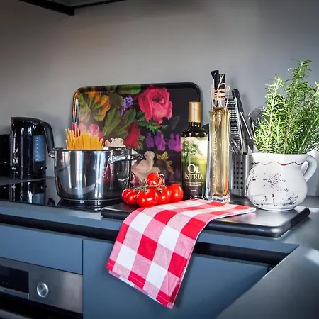 Art Renata With Pool & Sauna *