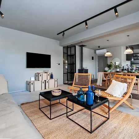 Art Renata With Pool & Sauna Villa