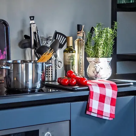 Art Renata With Pool & Sauna Villa *