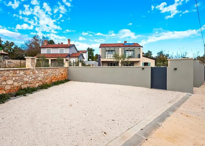 Art Renata With Pool & Sauna Villa Rovinj