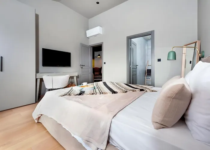 Villa Art Renata With Pool & Sauna *