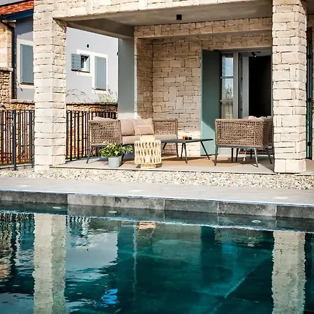 Art Renata With Pool & Sauna Villa