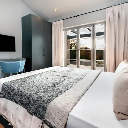 Vila Art Renata With Pool & Sauna