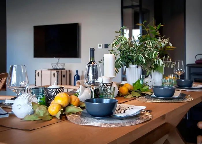 Vila Art Renata With Pool & Sauna *