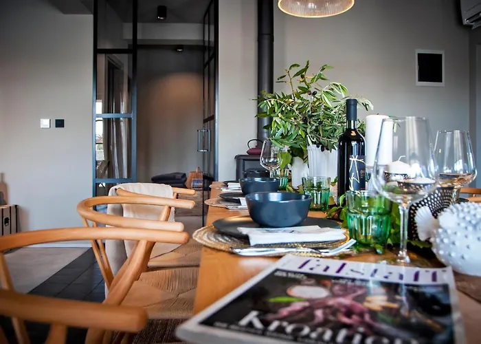 Art Renata With Pool & Sauna Vila