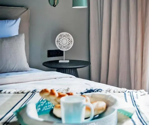 Art Renata With Pool & Sauna *