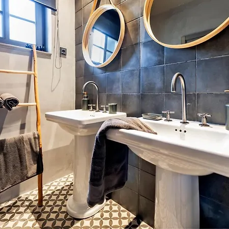 Art Renata With Pool & Sauna Villa